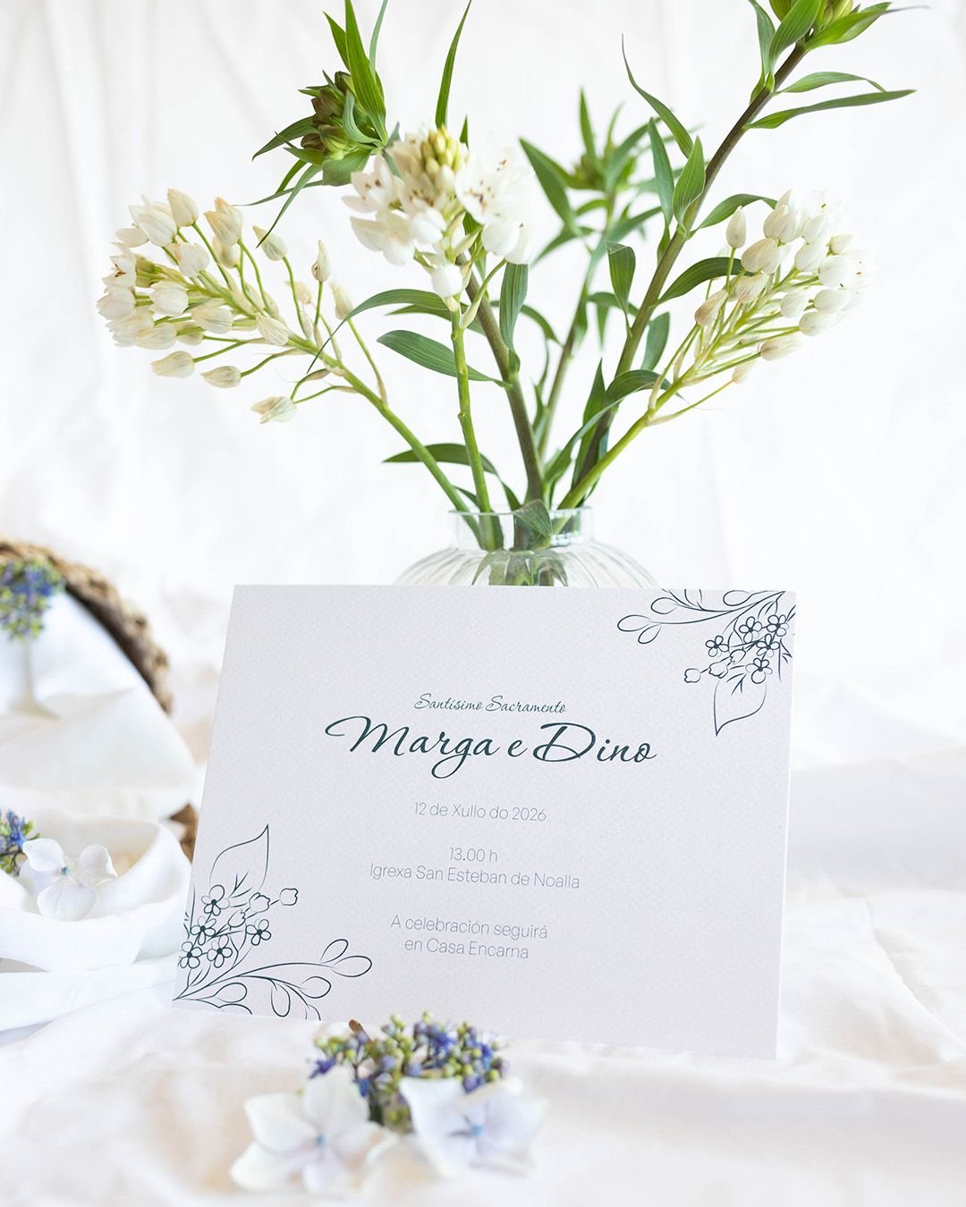 Deseño de invitacións de voda personalizadas